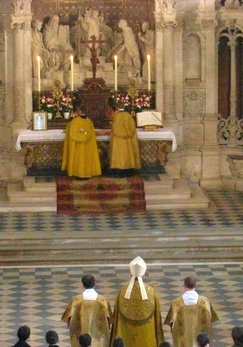 Confirmations à ND de Recouvrance par monseigneur Blaquart - Orléans