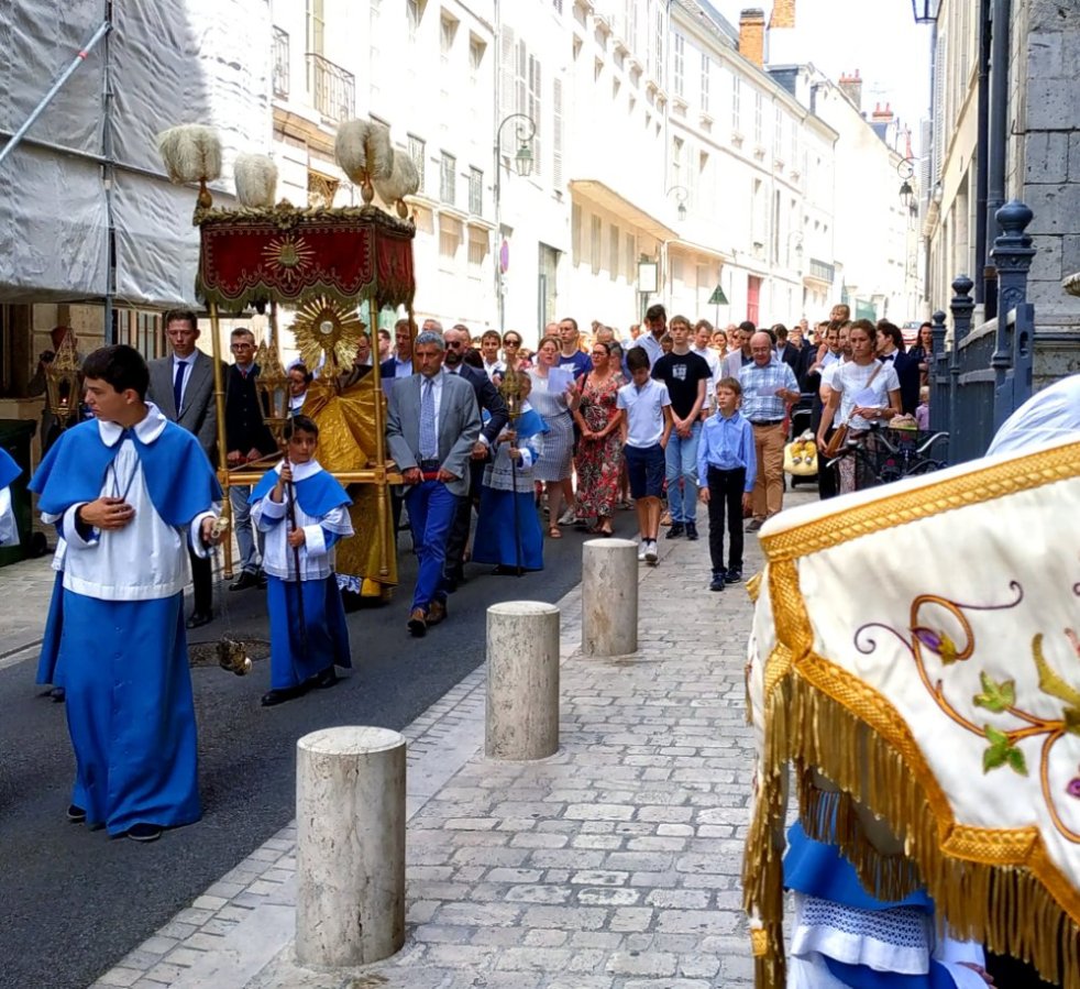Fête-Dieu à Orléans 2022
