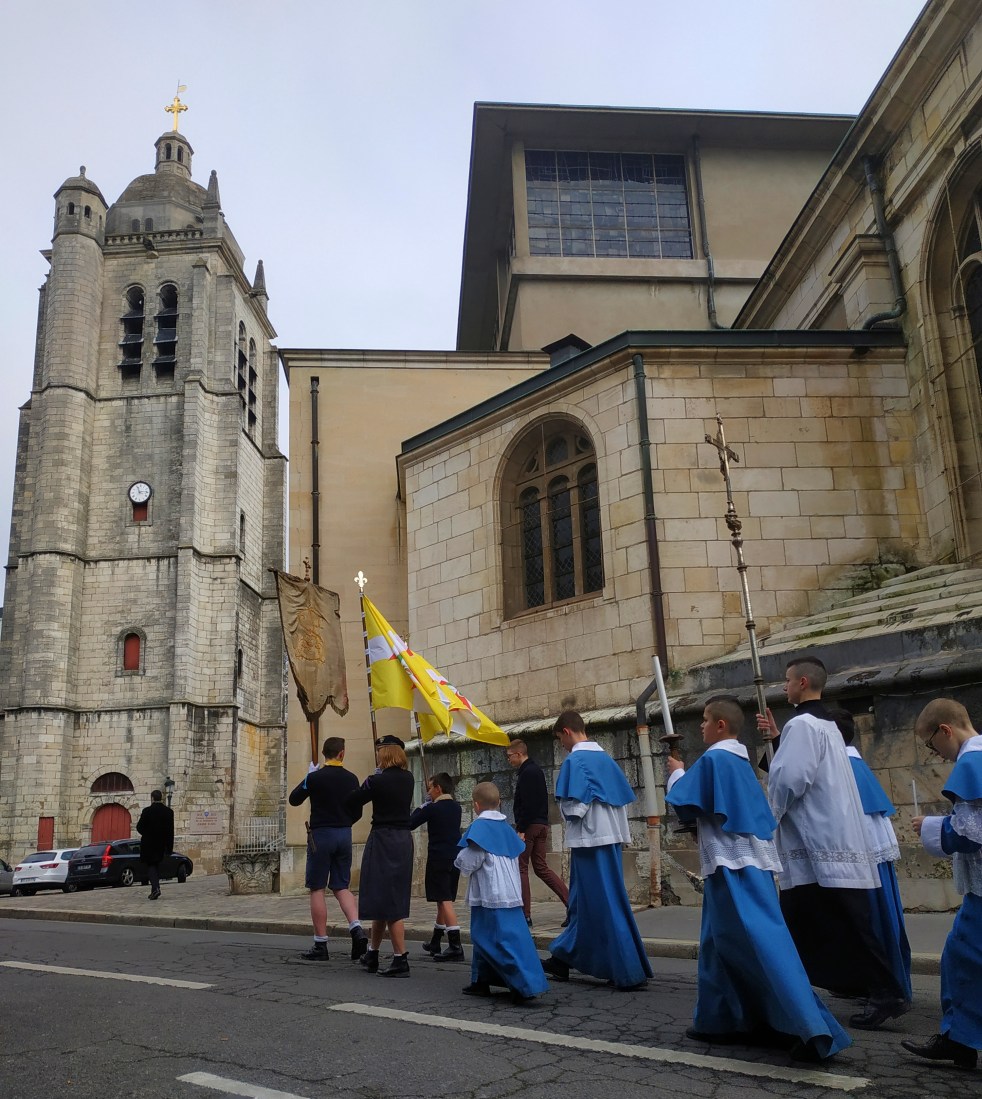 Procession en la solennité de la Présentation de Jésus au&nbsp;Temple