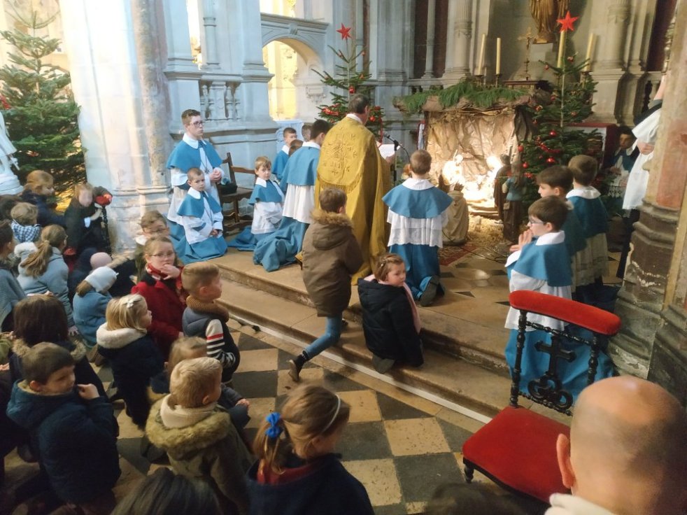 Bénédiction des enfants.