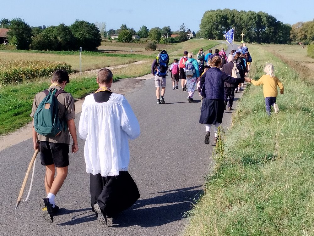 Notre chanoine était là pour confesser