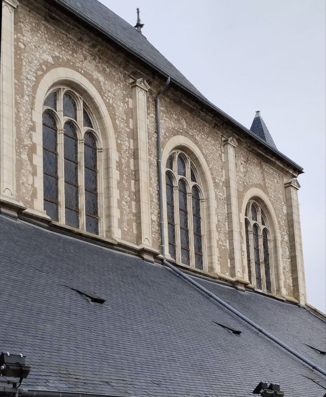 Vue extérieur ND de Recouvrance Centre Ville Orléans - Horaires de messes